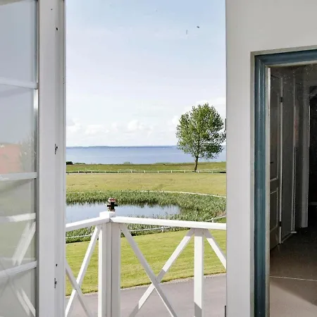 Dom wakacyjny 7 Person Holiday In Brenderup Fyn