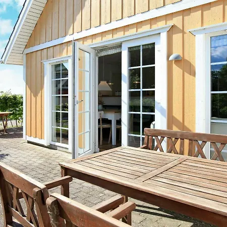 7 Person Holiday In Brenderup Fyn * Bro (Funen)